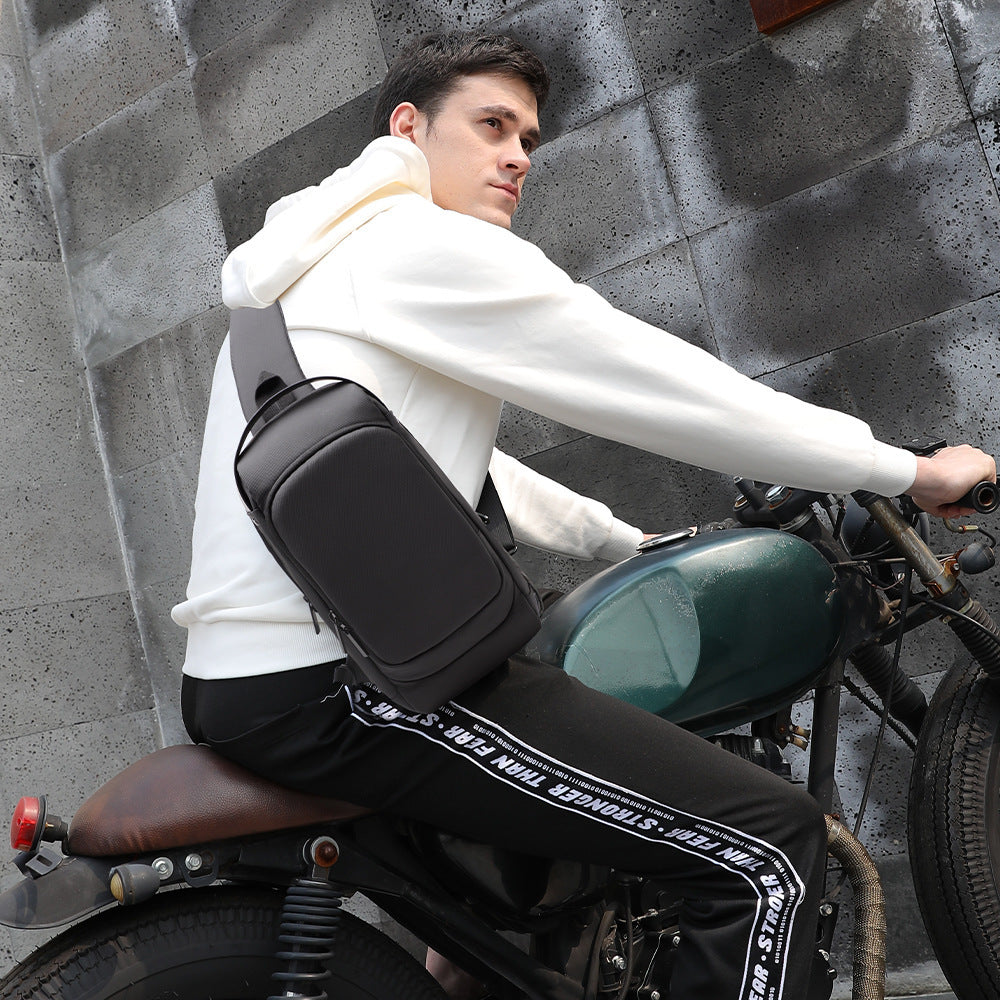 Casual Crossbody Shoulder Bag With USB Port (Lässige Umhängetasche Mit USB-Anschluss)