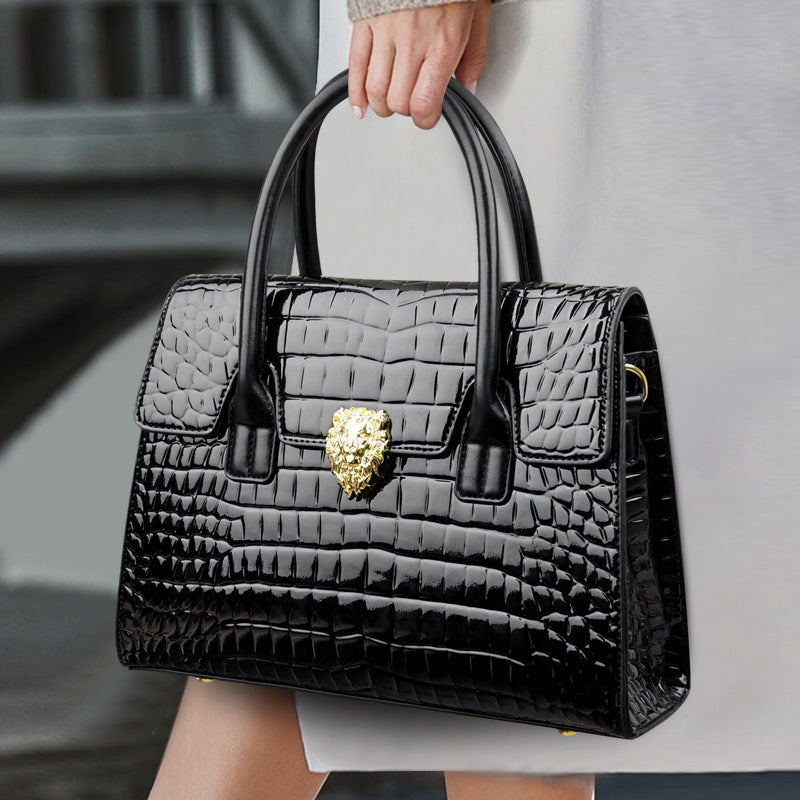 Luxury-Style Day-to-Night Bag (Tasche Im Luxus-Stil – Perfekt Von Tag Bis Abend)