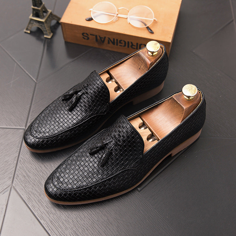 Stylish Loafers Made from Fine Materials (Stylische Loafers aus Edlen Materialien)