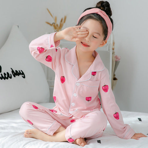 Children’s Pajamas – Thin Cotton, Cute Print Outfit (Kinder-Pyjama – Dünne Baumwolle, Niedliches Druck-Outfit)