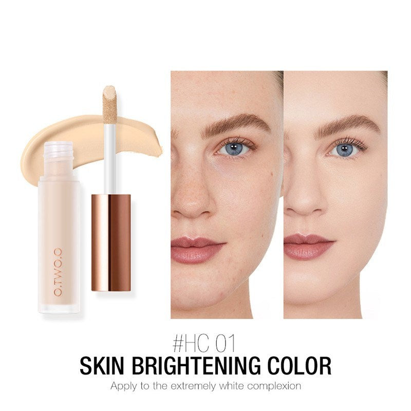 Moisturizing Concealer – Hydrating & Flawless Coverage (Feuchtigkeitsspendender Concealer – Hydratisierend & Perfekte Abdeckung)
