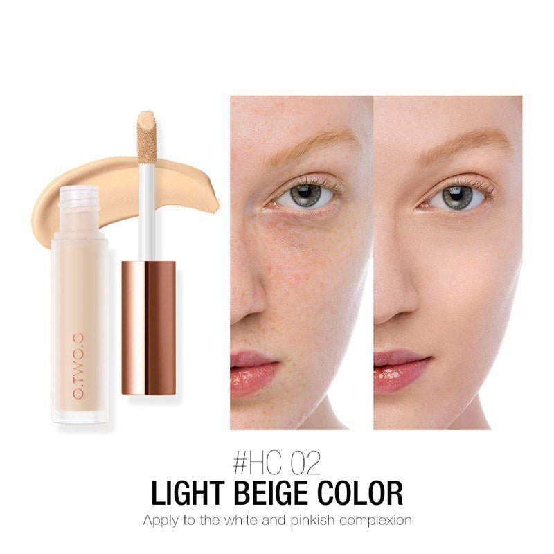 Moisturizing Concealer – Hydrating & Flawless Coverage (Feuchtigkeitsspendender Concealer – Hydratisierend & Perfekte Abdeckung)