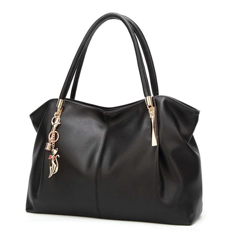 Elegant Leather Tote With Classic Handle (Elegante Tasche Aus Echtleder Im Klassischen Stil)