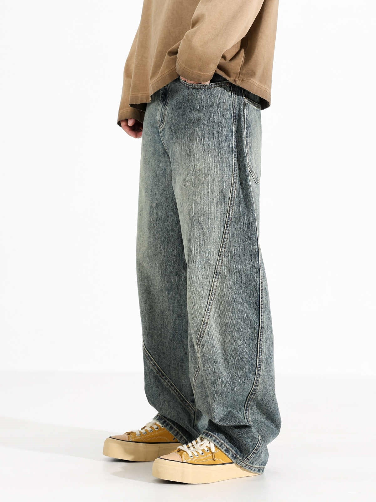 Vintage Wide-Leg Jeans