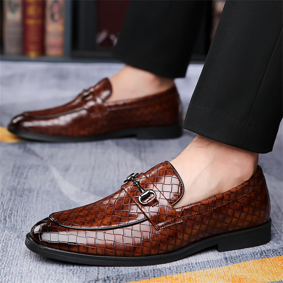 Fashionable Men’s Snake-Pattern Leather Shoes (Modische Herrenschuhe aus Leder im Schlangenmuster)
