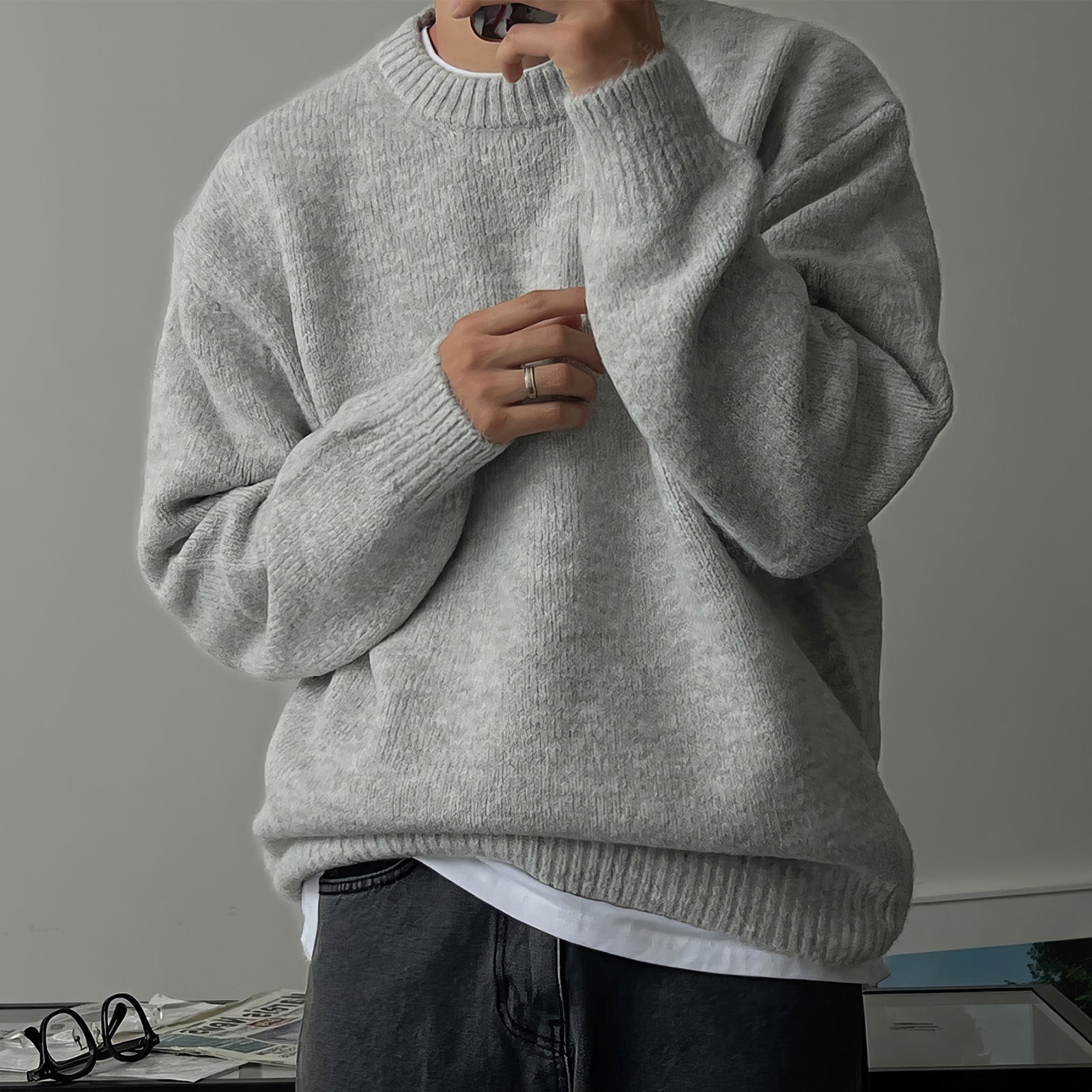 Modern Oversized Knit Sweater – Relaxed Fit (Cooler Oversized-Strickpullover Im Modernen Design)