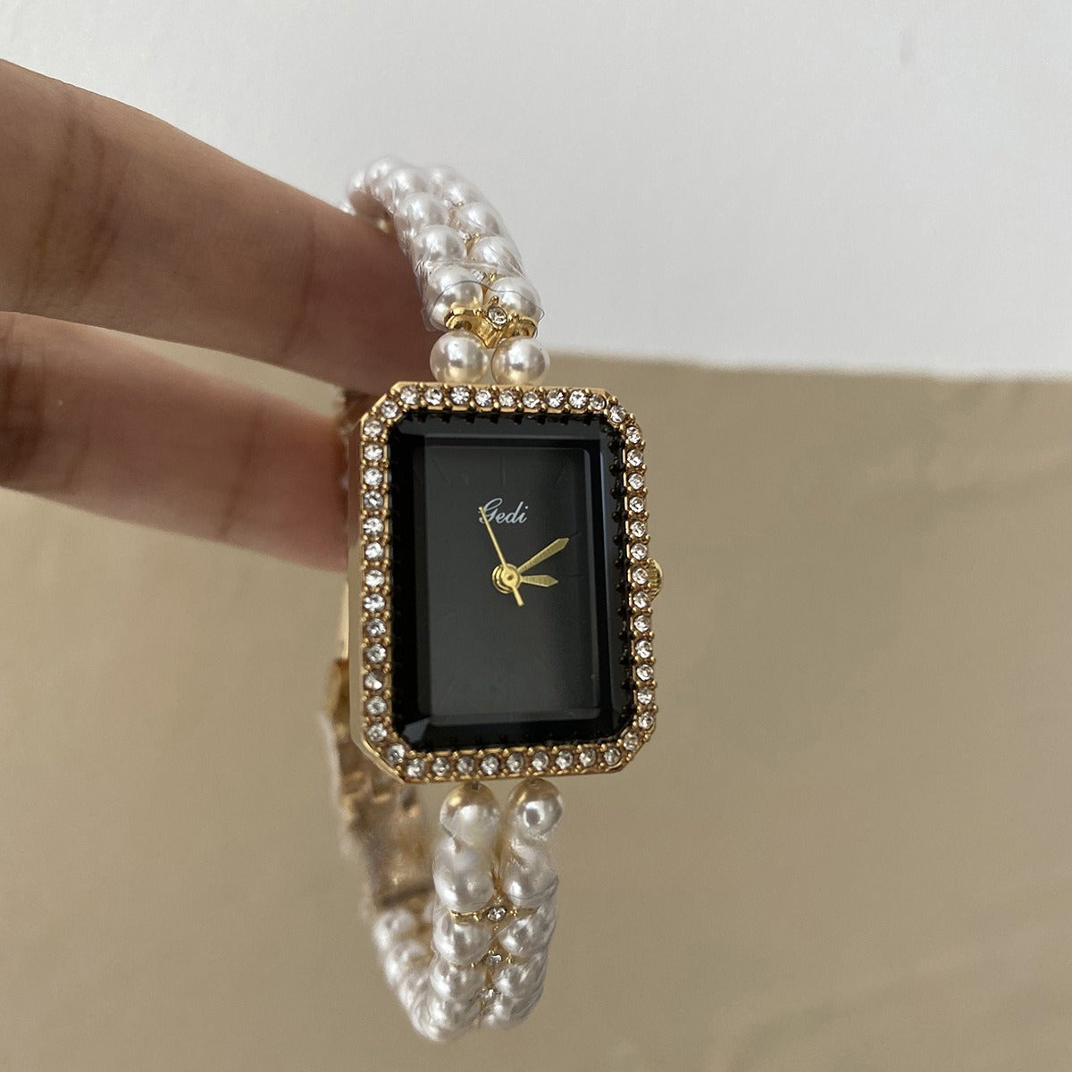 Shiny Luxury Square Women’s Watch (Glänzende Luxuriöse Quadratische Damenuhr)