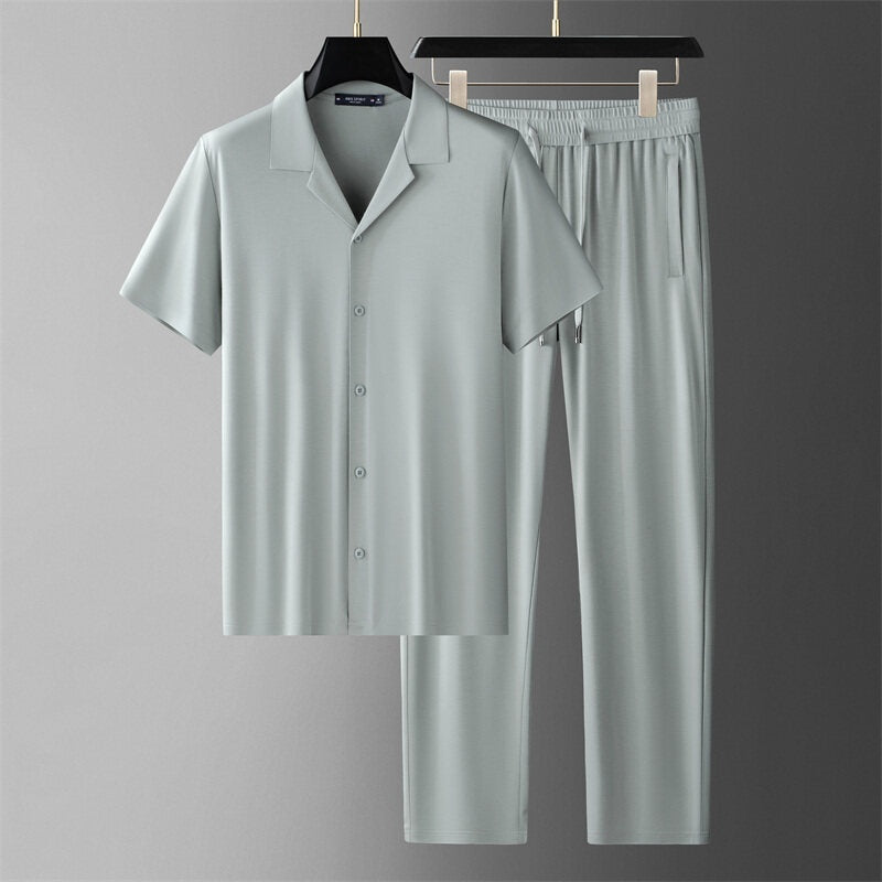Elegant Shirt and Matching Pants - Set (Elegantes Hemd mit passenden Hosen)