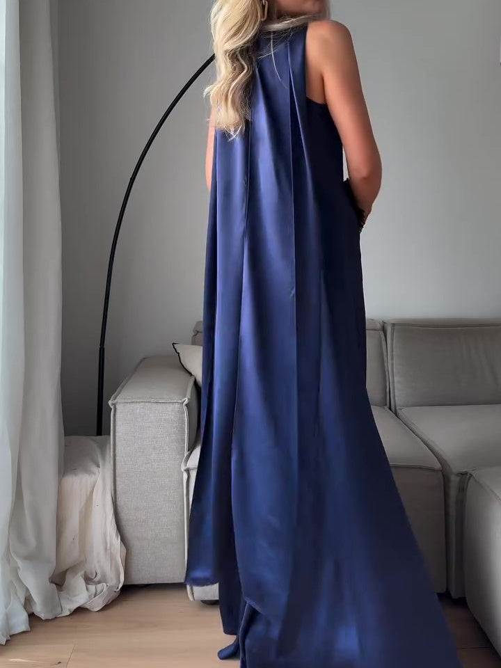 Elegant Satin Open Back Gown (Elegantes Rückenfreies Satinkleid)