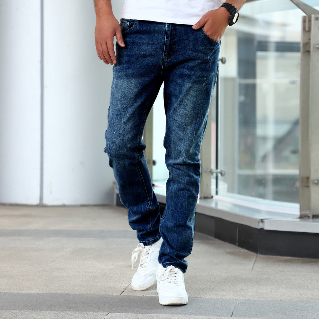 Blue Fit Pants – Comfortable Stretch Style (Blaue Jeans für Herren - Komfortabler Stretch-Look)