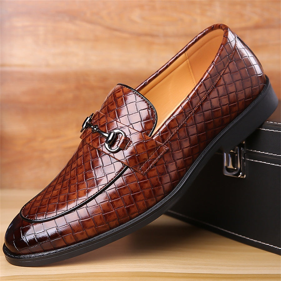 Fashionable Men’s Snake-Pattern Leather Shoes (Modische Herrenschuhe aus Leder im Schlangenmuster)