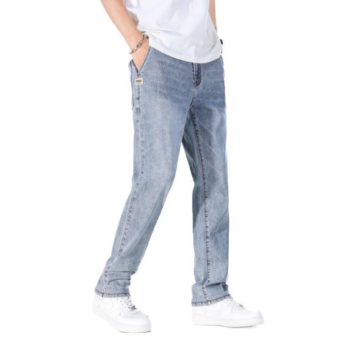 Lightweight Stylish Jeans – Contemporary Design (Leichte Stylische Jeans Im Modernen Design)
