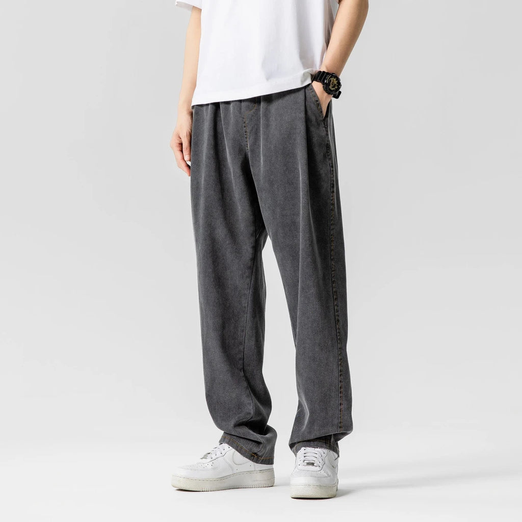 Timeless and Relaxed Jeans for Men (Klassische Bequeme Herren-Jeans)