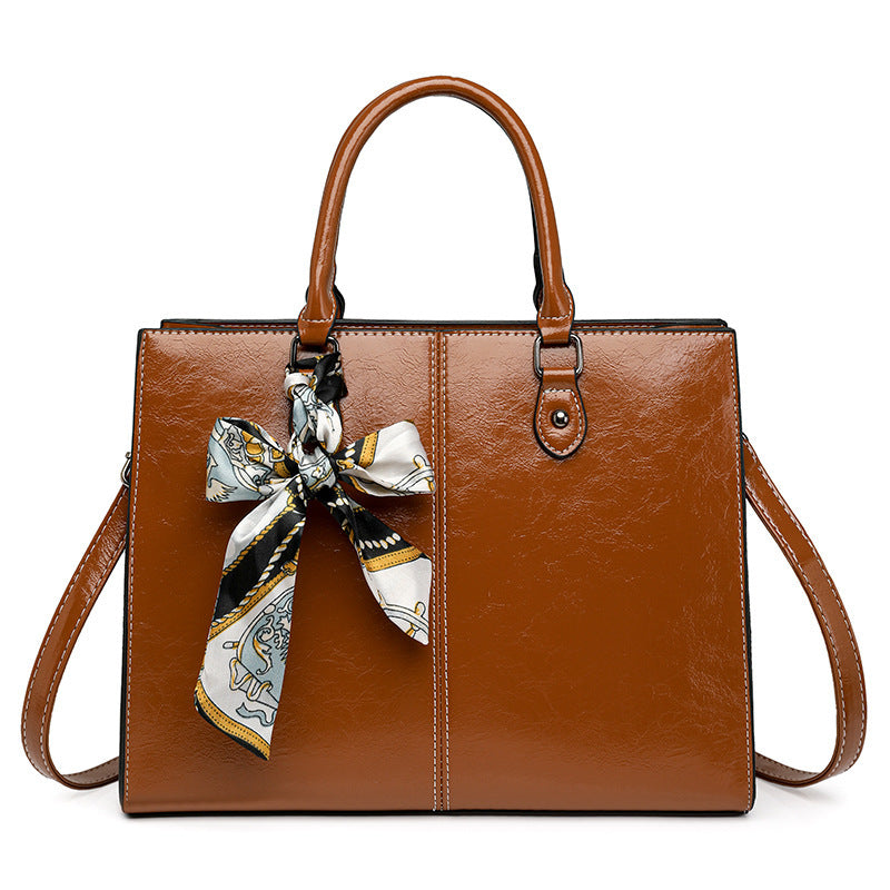 Classic Oil Wax Leather Bag (Klassische Tasche Aus Gewachstem Glattleder)