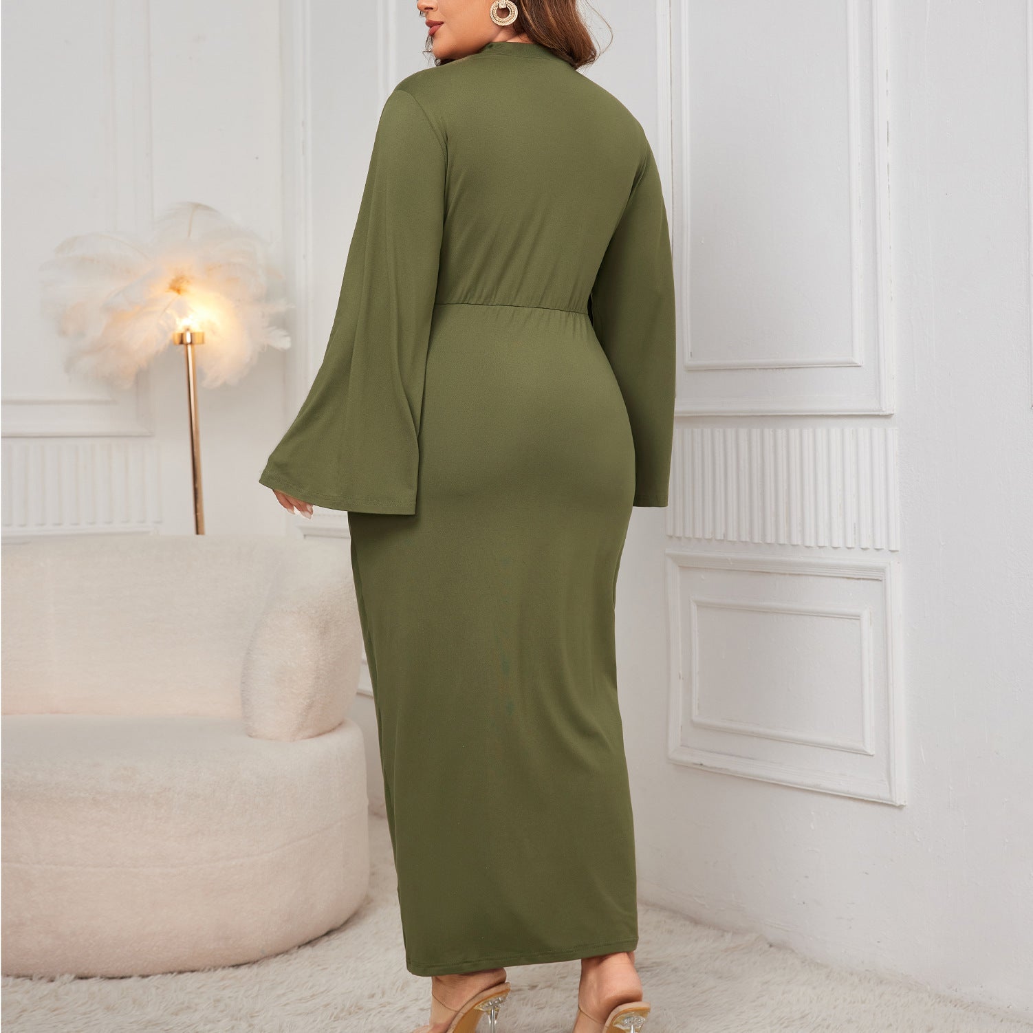 Elegant Bodycon Dress in Noble Green (Elegantes Figurbetontes Kleid in Edlem Grün)