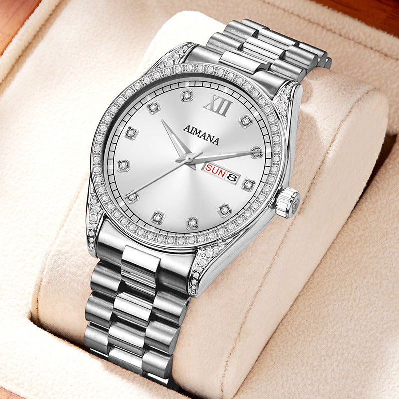 Luxus-Uhr im Designer-Stil mit Diamantzifferblatt (Designer Luxury Watch with Diamond Dial)