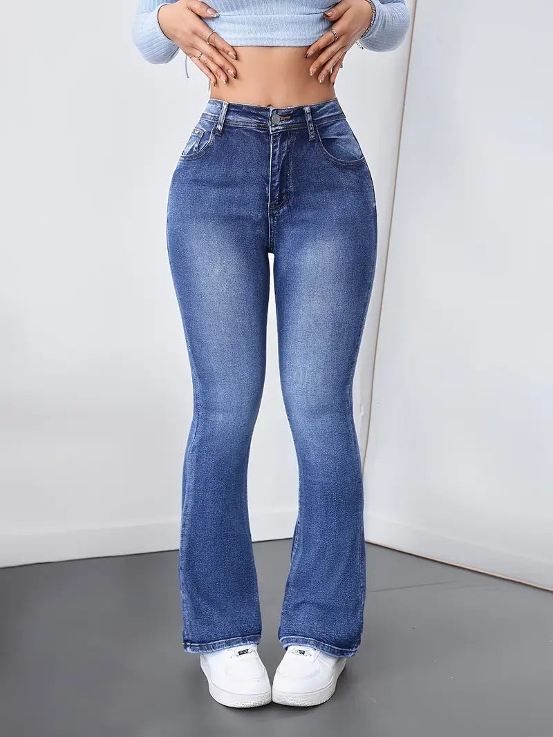 High-Fashion Slim Flared Pants (Figurbetonte Hose im High-Fashion-Style)