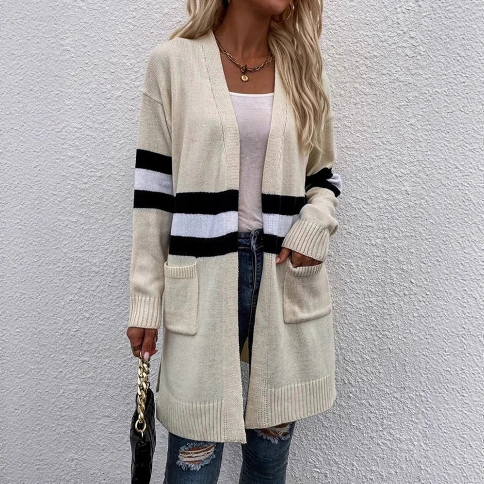 Striped Contrast Knit Sweater (Gestreifter Strickpullover mit Kontrast)