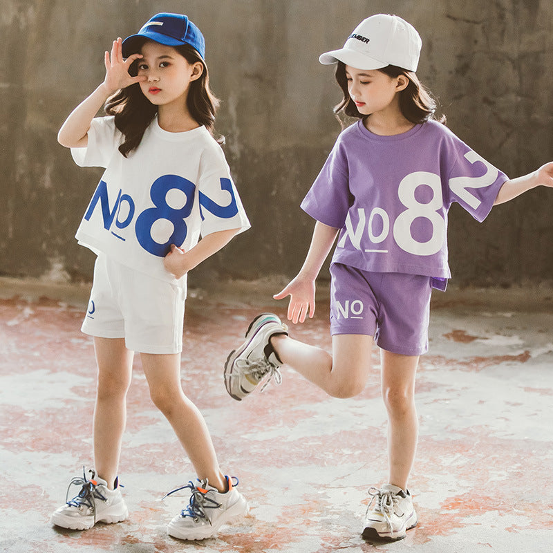 Girls’ Loose Short-Sleeve Two-Piece Set (Lässiges Mädchen Kurzarm-Zweiteiler)