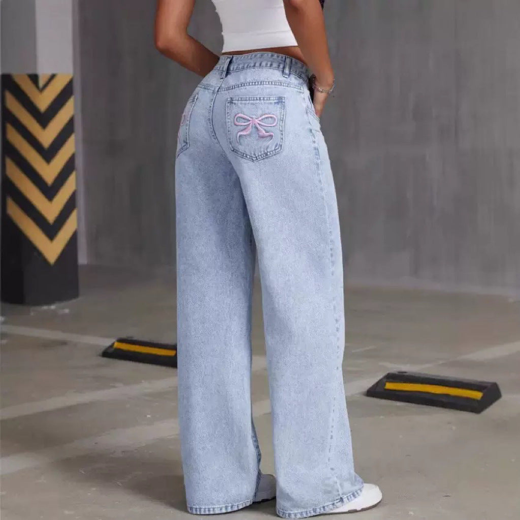 Chic Attractive Fashion Denim (Schicke Attraktive Fashion-Jeans)
