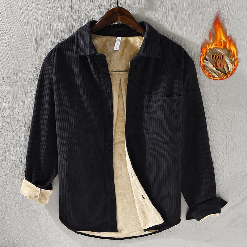 Casual Velvet Shirt with a Classic Design (Samtshirt mit klassischem Design)