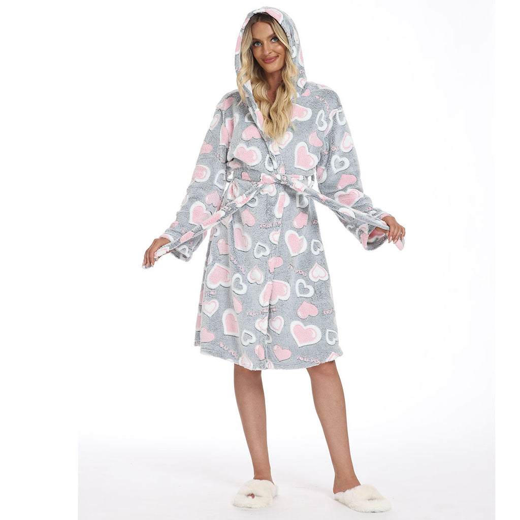 Warm Plush Nightdress with Hearts (Warmherziger Flausch-Nachthemd mit Herzen)