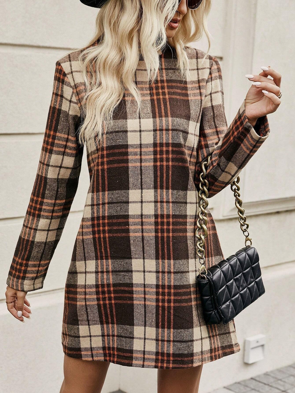 Classic Plaid Dress (Klassisches Karo-Kleid)
