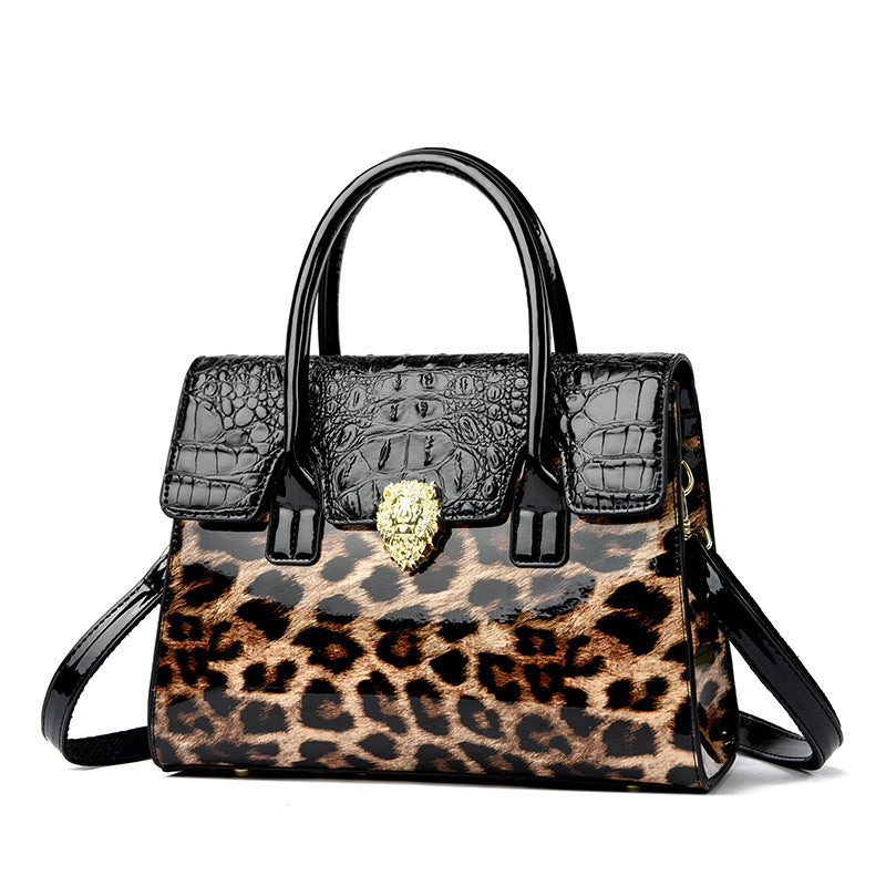 Luxury-Style Day-to-Night Bag (Tasche Im Luxus-Stil – Perfekt Von Tag Bis Abend)