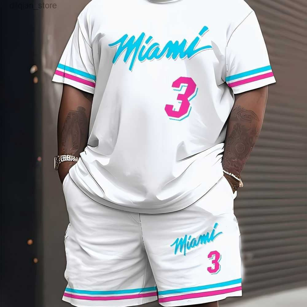 T-Shirt & Shorts (Set)