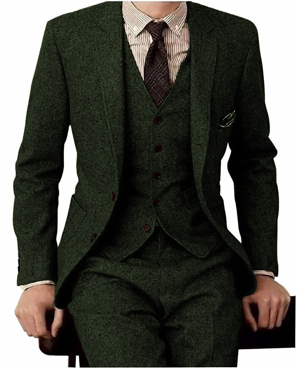 Wool Blend Suit – Tailored Three-Piece Style (Wollmisch-Anzug - Eleganter Dreiteiler)