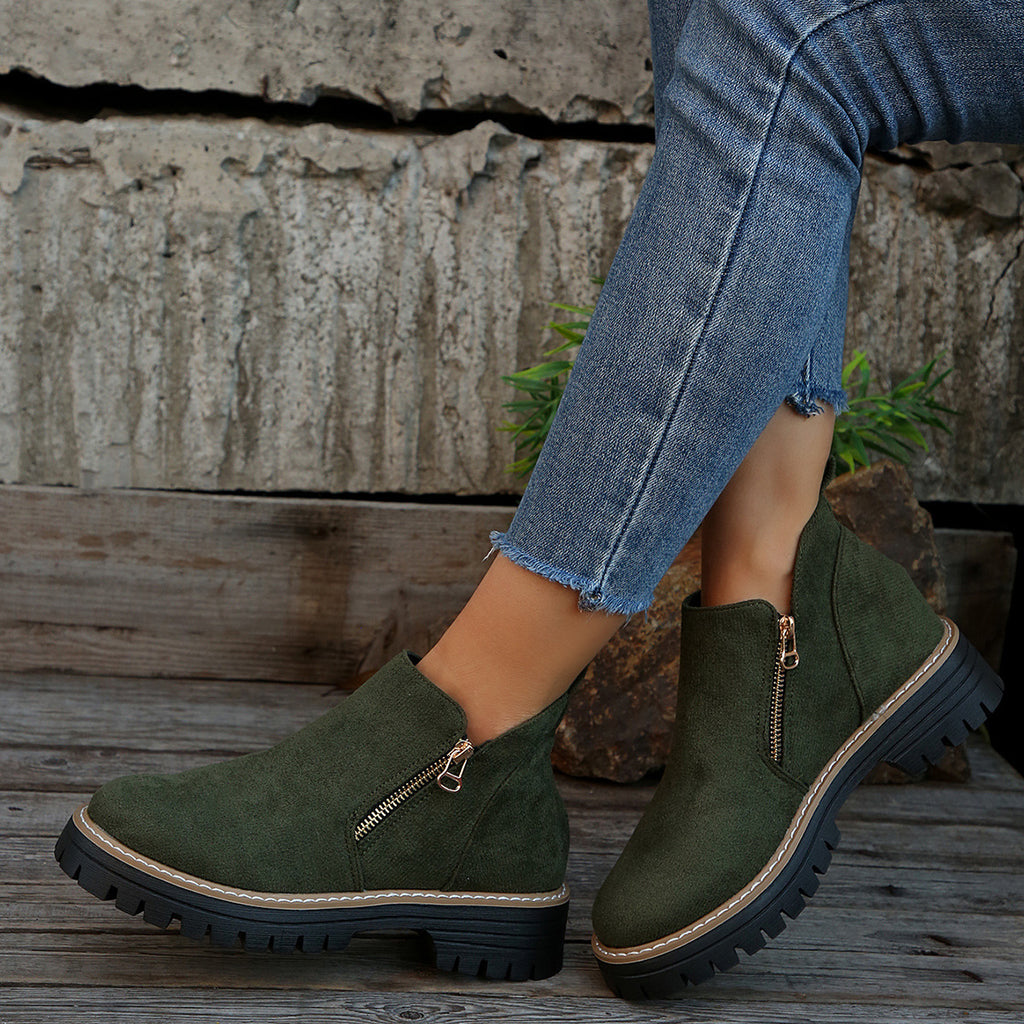 Stylish Suede Chelsea Booties (Stylische Chelsea-Boots aus Wildleder)