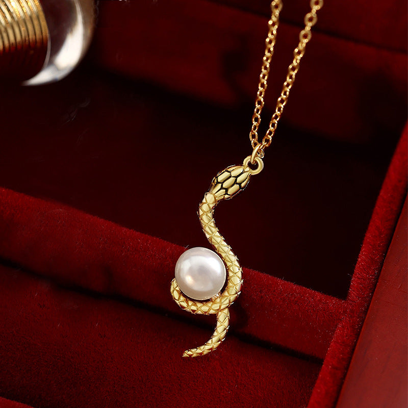 Elegant Pearl Snake Necklace (Elegante Perlen-Halskette)