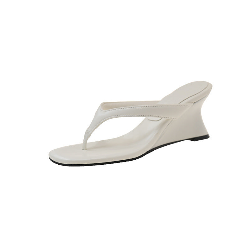 Classic French Flip-Flop Heels (Klassische Französische Absatzschuhe)