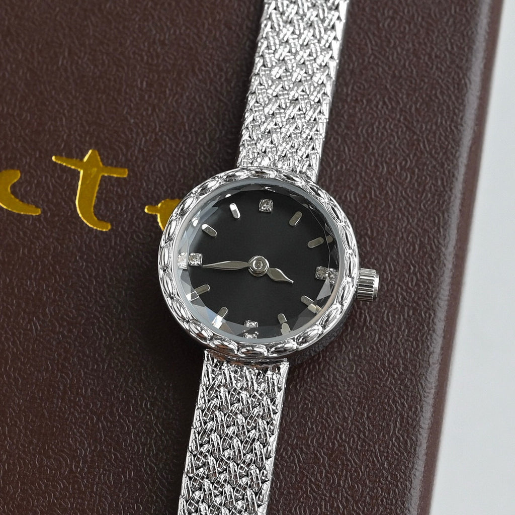 Timeless Elegant Women’s Watch in a Refined Style (Zeitlos Elegante Frauenuhr im Edlen Stil)