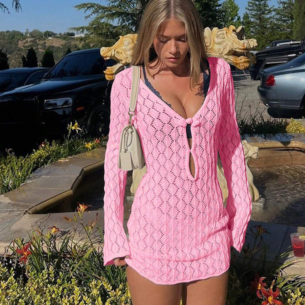 Hollow Knit Dress with Skirt (Figurbetontes Strickkleid)