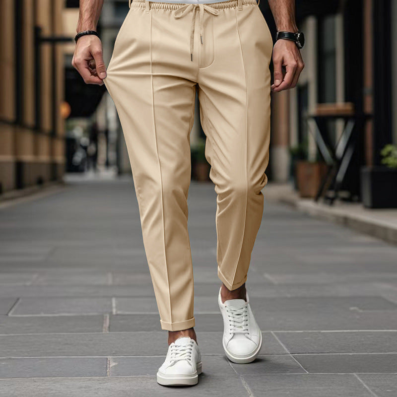 Classic Tapered Trousers – Modern Slim Fit (Klassische Herrenhosen - Moderner Slim-Fit Style)