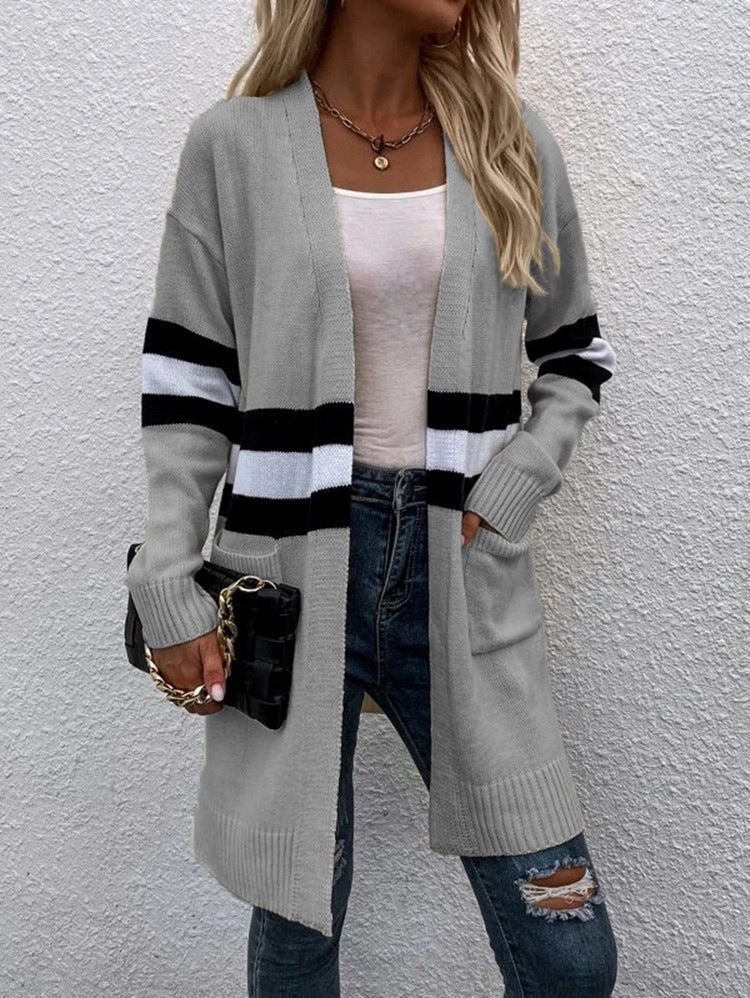 Striped Contrast Knit Sweater (Gestreifter Strickpullover mit Kontrast)