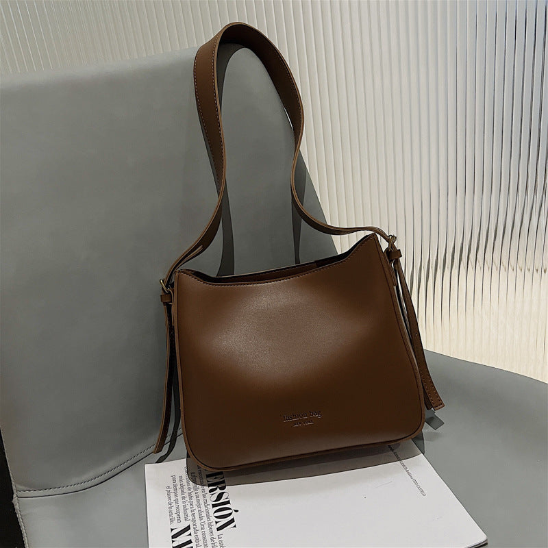 Versatile Labubu-Inspired Fashion Bag (Vielseitige Fashion-Tasche Im Labubu-Style)