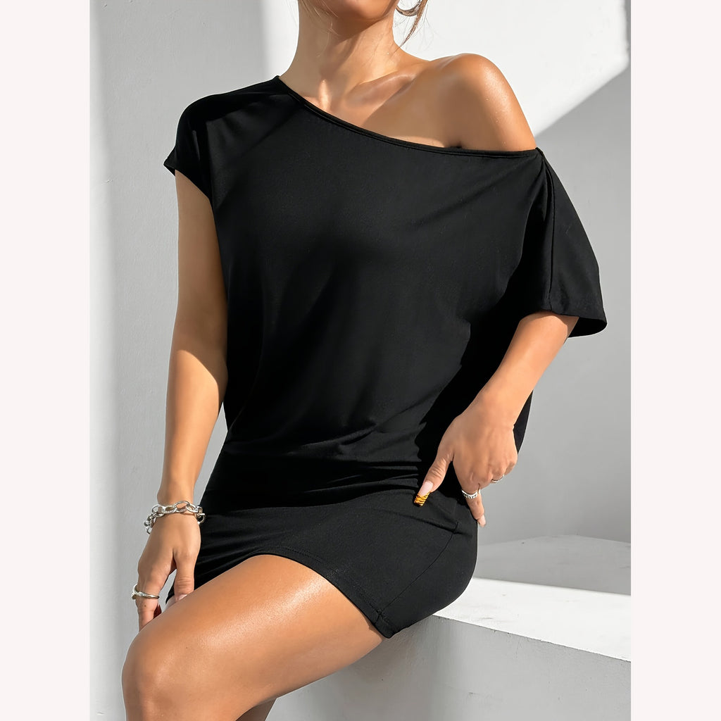 Designer One-Shoulder Dress (Stilvolles Kleid Mit One-Shoulder-Schnitt)
