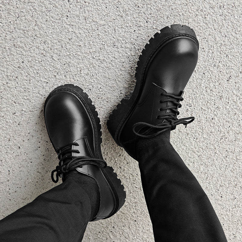 British Luxe Platform Shoes (Britische Luxus-Plateau-Schuhe)