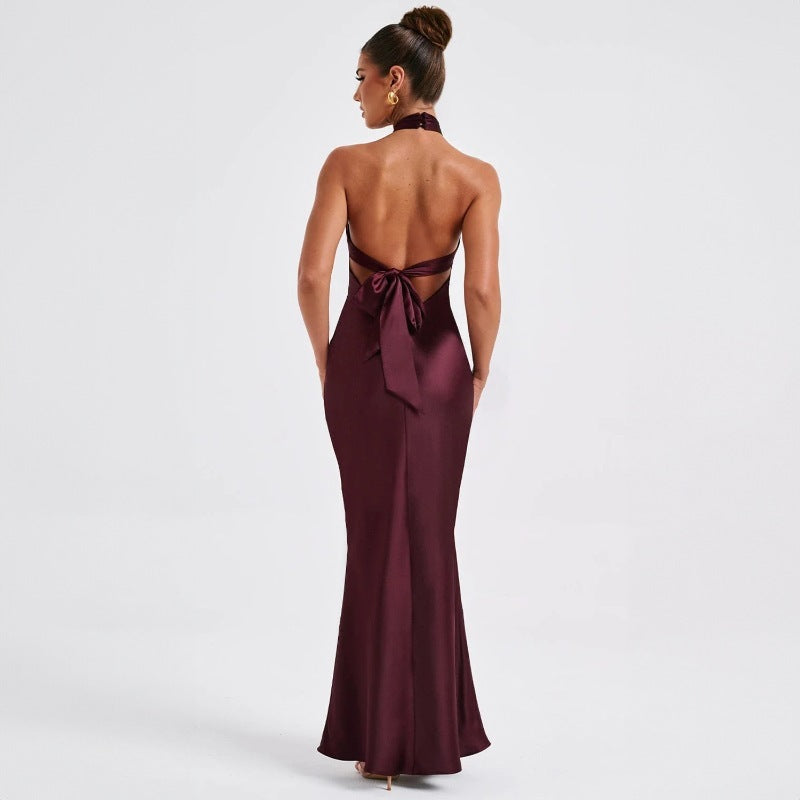 Sleek & Sexy Backless Fashion Dress (Elegantes und Sexy Rückenfreies Fashion-Kleid)