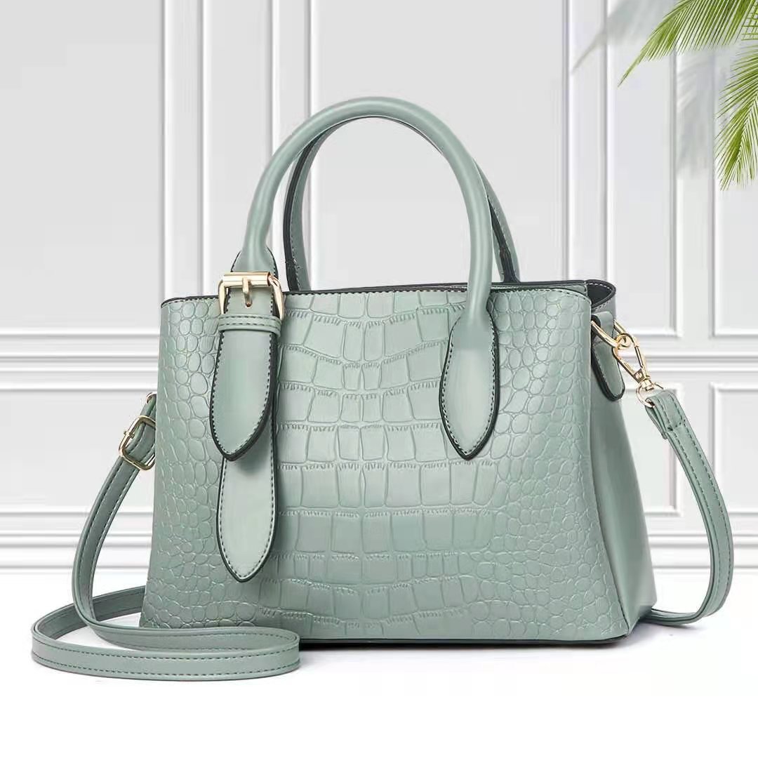 Luxury-Style Bag - Inspired by Gucci (Luxuriöse Designertasche – Inspiriert von Gucci)