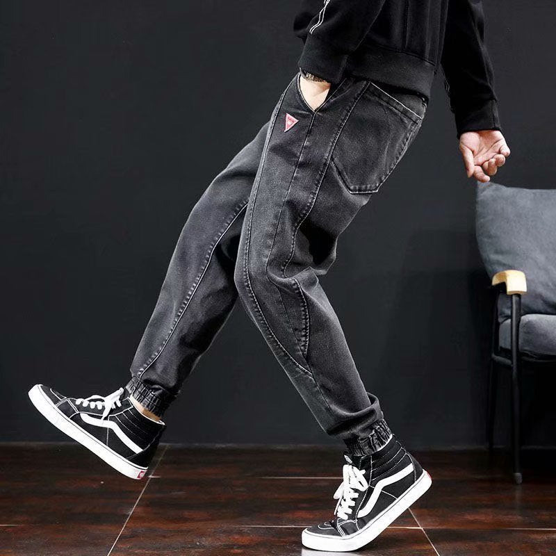 Ankle-Tie Jeans (Zusammengezogene Jeans)