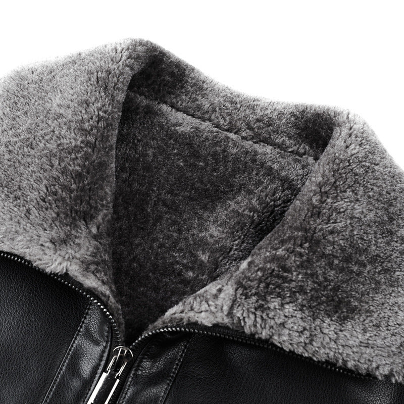 Luxury Suede Polo Coat (Polo-Mantel aus Edlem Veloursleder)