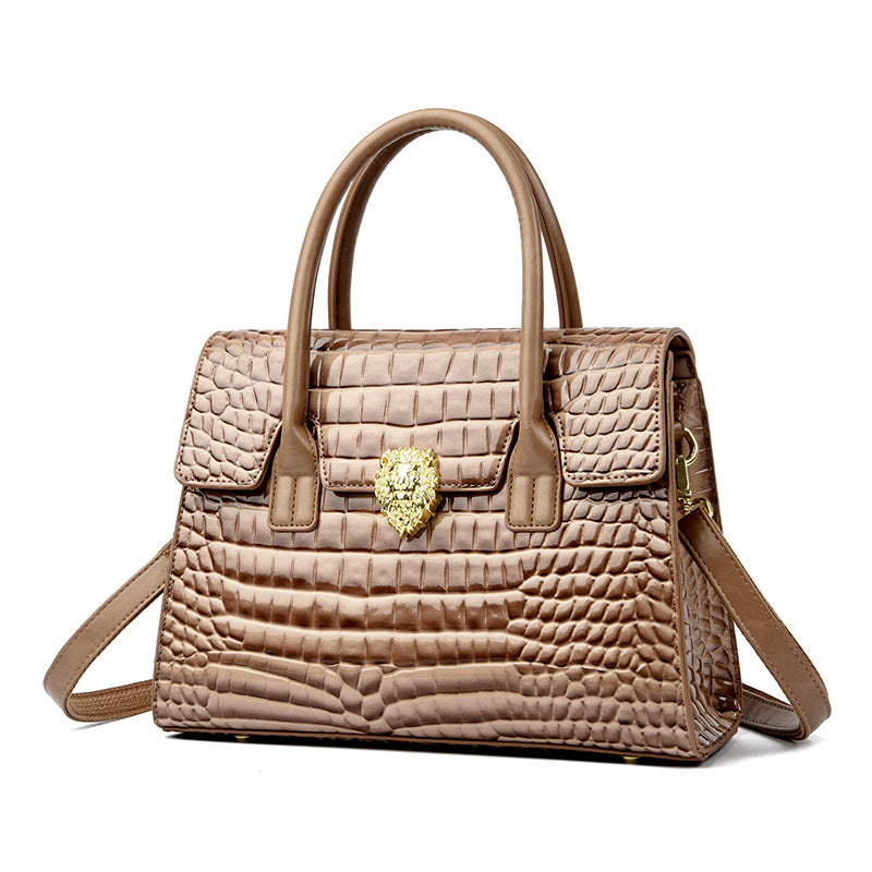 Luxury-Style Day-to-Night Bag (Tasche Im Luxus-Stil – Perfekt Von Tag Bis Abend)