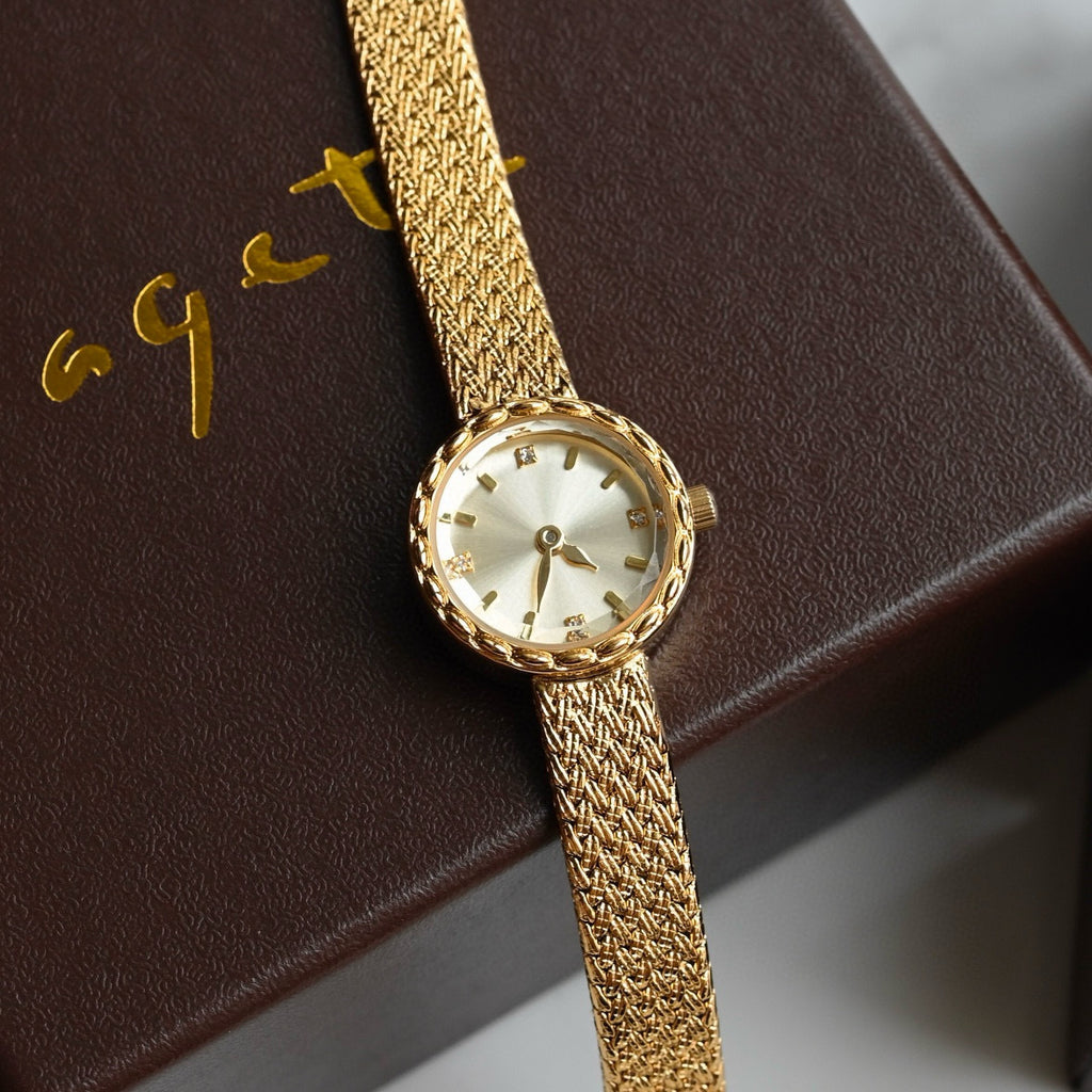 Timeless Elegant Women’s Watch in a Refined Style (Zeitlos Elegante Frauenuhr im Edlen Stil)